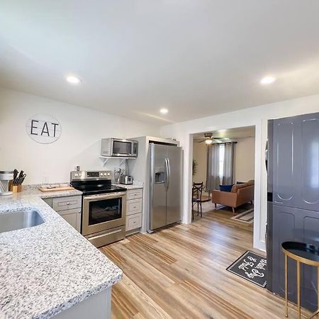 شقة 2Br Cedar Lane Road Retreat At Swamp Rabbit Trail! غرينفيل المظهر الخارجي الصورة